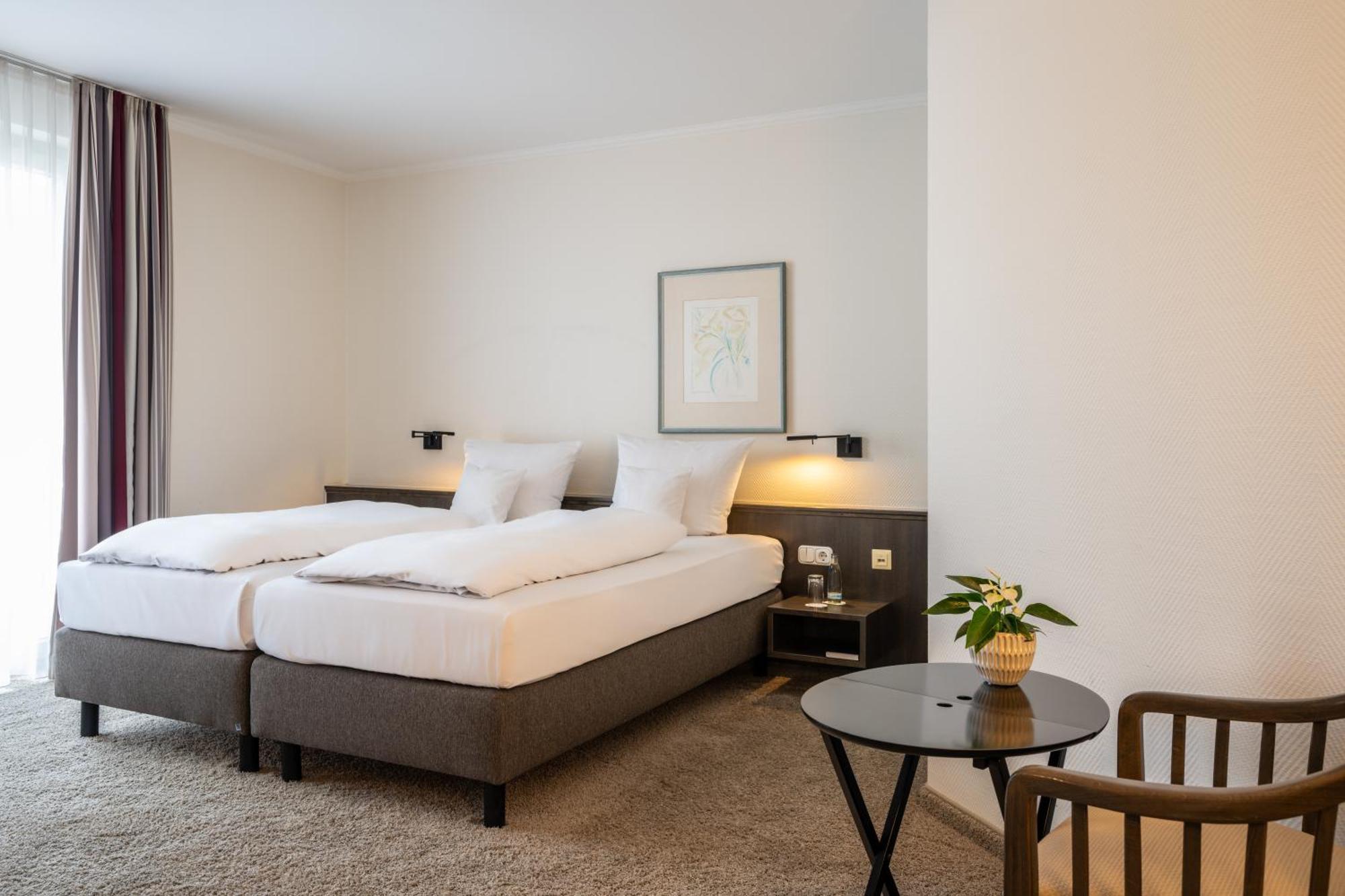 Hotel Herzogspark Herzogenaurach Ngoại thất bức ảnh
