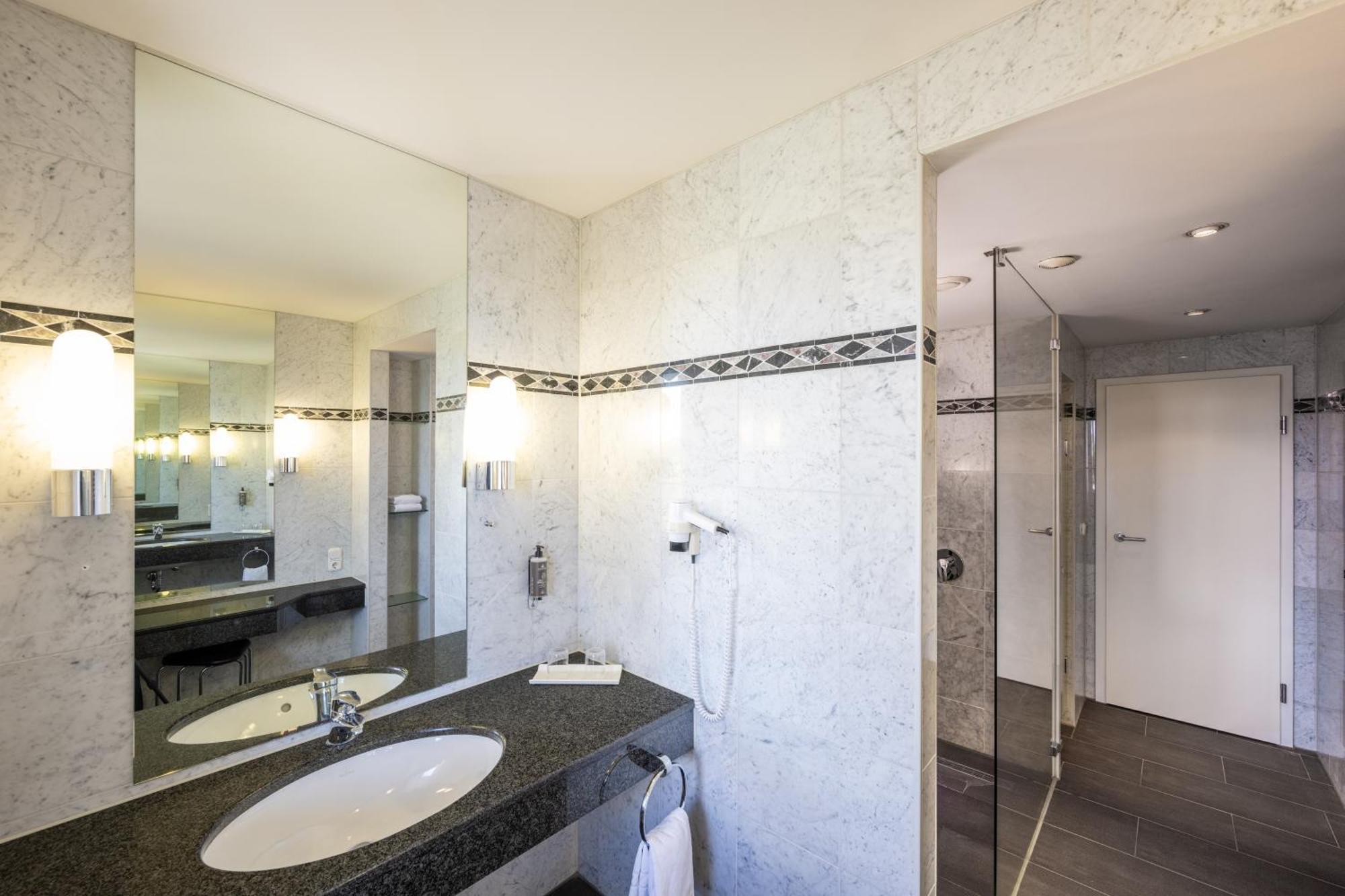 Hotel Herzogspark Herzogenaurach Phòng bức ảnh